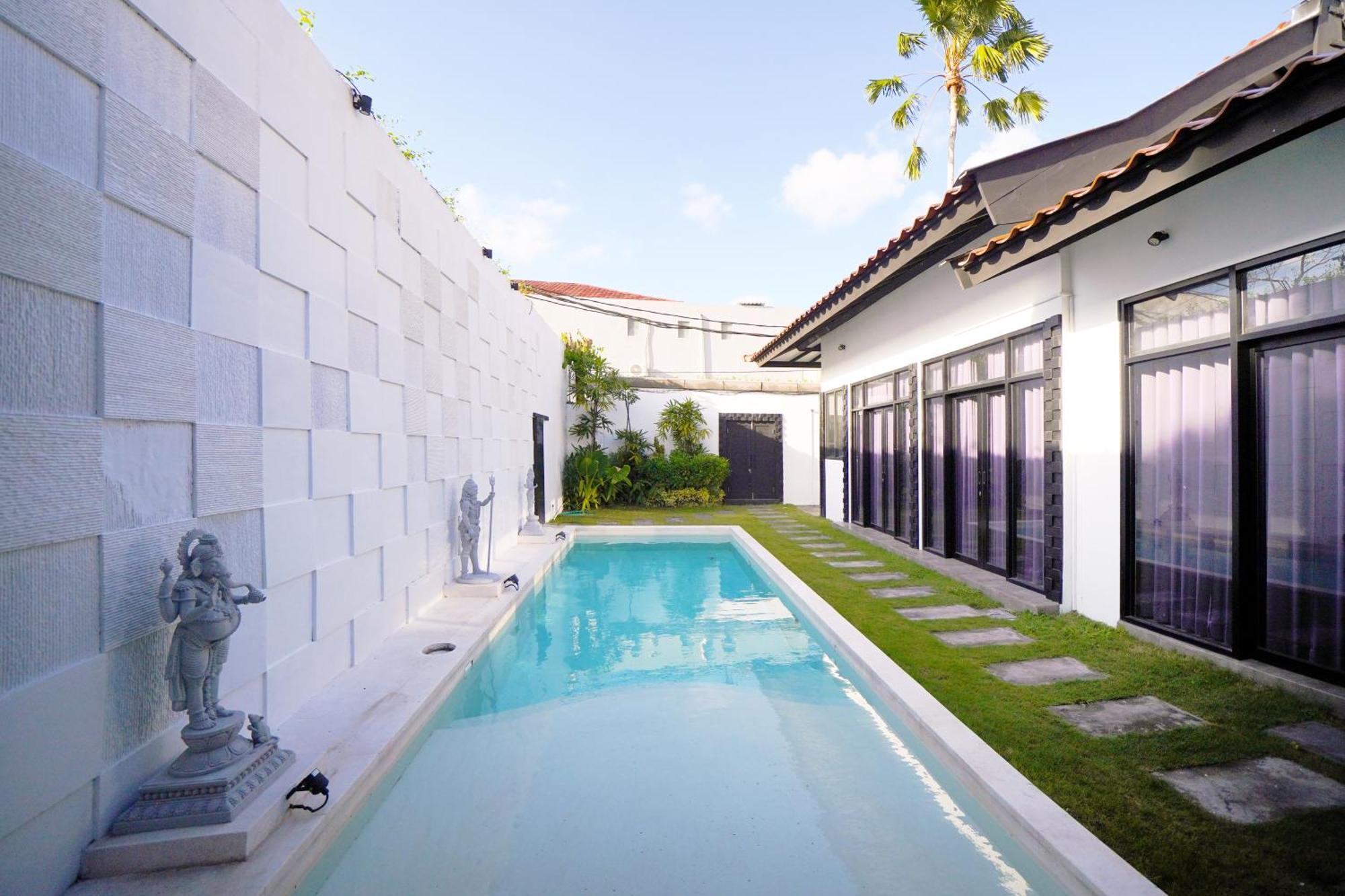 Eldborg Villas Seminyak Exteriör bild